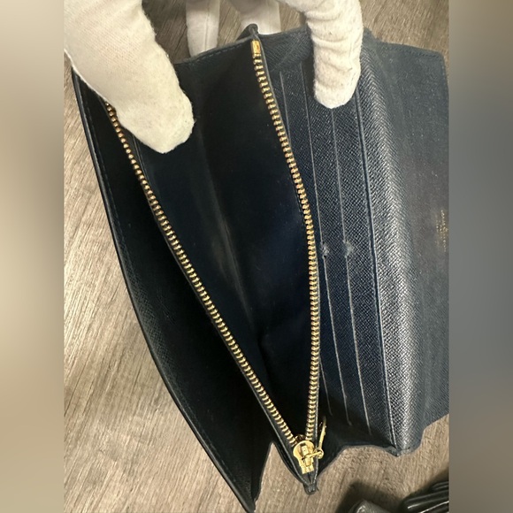 Louis Vuitton Sarah Cuir Utah Long Wallet - Picture 12 of 14